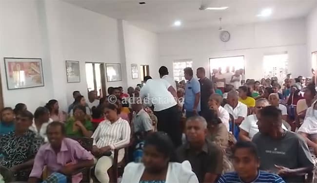 Tense situation erupts at Opposition Leader’s meeting in Sooriyawewa