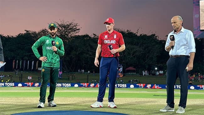 T20 World Cup: Pakistan elect to bat first against England in Pallekele