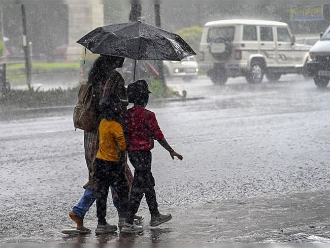 Showers expected in several provinces after 1pm today