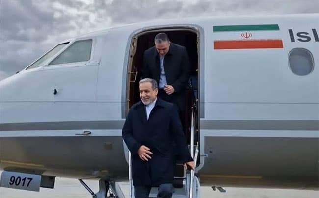 Iran’s FM blames US’s demands for talks failure as he lands in Russia
