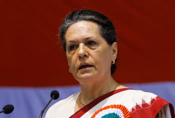 Centre has done everything to protect Sri Lankan Tamils - Sonia