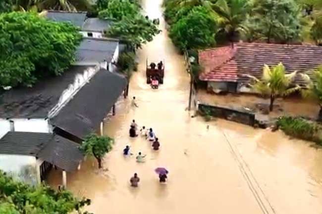 1,000 families in seven districts affected by adverse weather across Sri Lanka