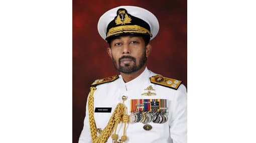 Vice Admiral Travis Sinniah assumes duties as 21st Naval Commander