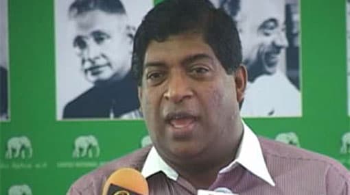 Court discharges Ravi Karunanayake in money laundering case