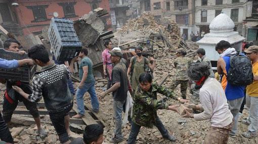 Death toll in Nepal may touch 10,000 - PM Koirala