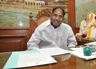 Puducherry CM writes to Singh over fishermen