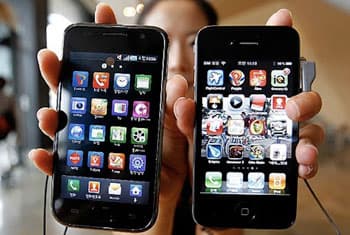 Apple and Samsung back in court