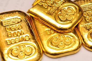 Couple held with gold biscuits worth Rs 59 million