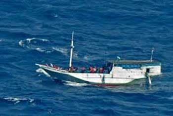 Asylum-seeker mothers ‘attempt suicide’ to get kids to Australia