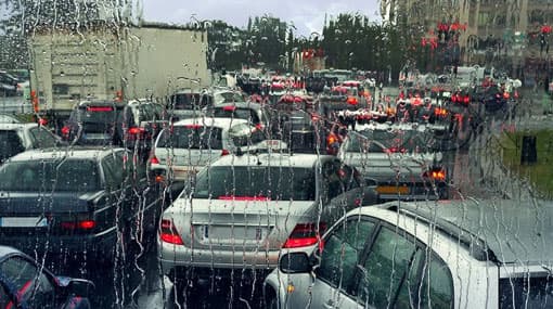 Heavy traffic as tree falls on vehicle at Ward Place