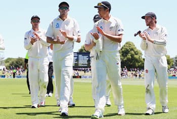 New Zealand win 1st Test by 8 wickets