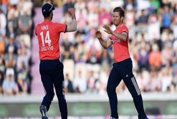 England v Sri Lanka: Jos Buttler eases hosts to T20 victory