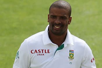 Vernon Philander fined for ball tampering
