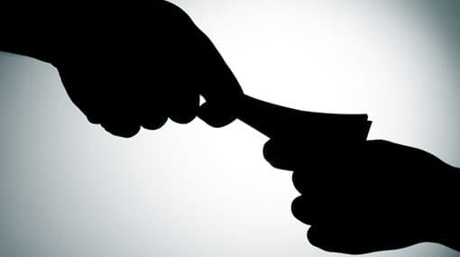 Labour officer nabbed while taking bribe