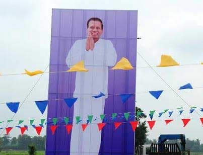 Cutouts, banners of Maithripala Sirisena to be removed