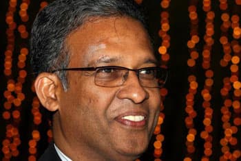 Politics and sports should not be mixed - Kariyawasam