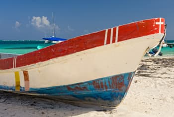 Navy arrests 35 Indian fishermen fishing in Kalpitiya seas