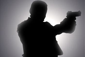 Armed robbery at jewelry shop in Homagama