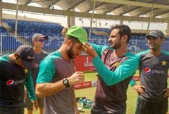 Sri Lanka bat first against Pakistan