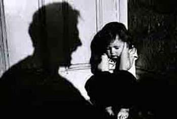 Father kills man who molested his daughter