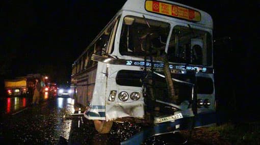 35 injured after bus crashes into lorry in Dambulla