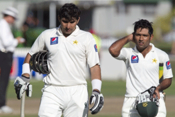 Pakistan opt to bat in 2nd Test
