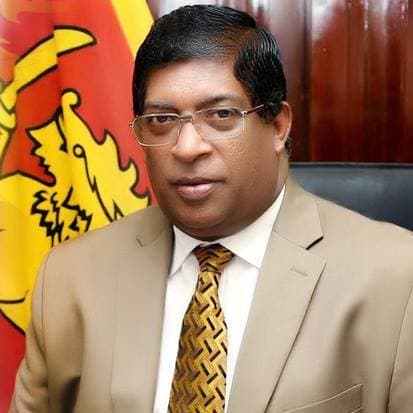 Ravi sends letter of demand to Bandula