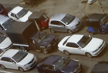 VIDEO: Census of light vehicles entering Colombo till noon
