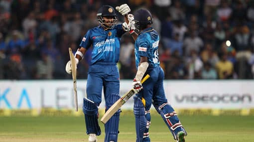India restrict Sri Lanka to 236/8