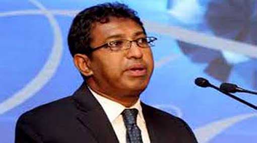 Social media can enthrone and dethrone a govt. - Harsha
