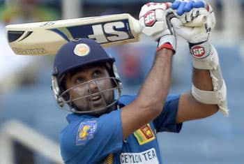 UPDATE: Mahela crosses 12,000 runs in ODIs