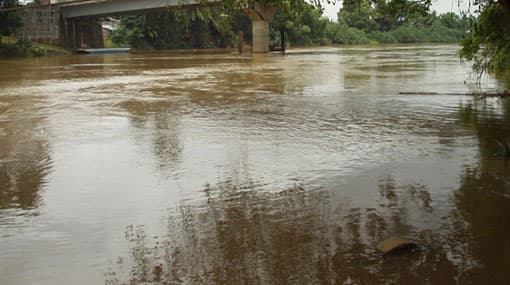DMC issues warnings to residents along Gin and Nilwala banks