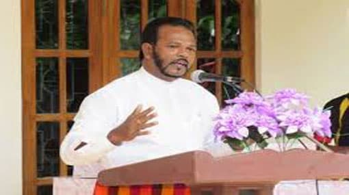 Politicians should provide help in person - Thewapperuma