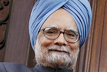 Indian PM tries to allay Karunanidhi’s concerns over Sri Lanka