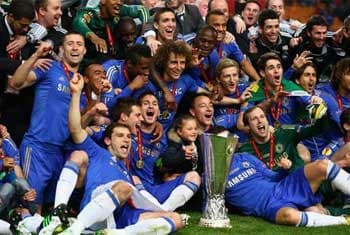 Chelsea clinch Europa League with late winner