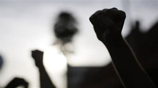 Protests in Bopitiya over garbage dumping