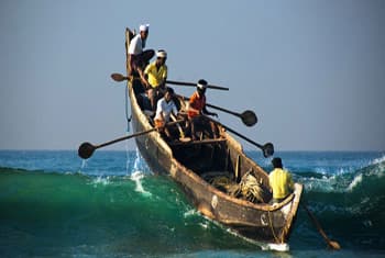 Five fishermen arrested for engaging in illegal fishing