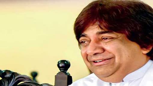 SLFP majority is in agreement with Mahanayake Theros - Dilan