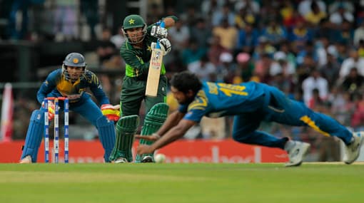 Pakistan set 317 target for Sri Lanka