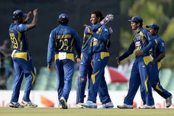 Sri Lanka bounce back to beat Bangladesh by 13 runs