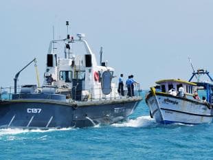 8 Indian fishermen arrested for poaching in Sri Lankan waters