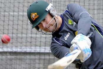 Australia win toss, bat against Sri Lanka