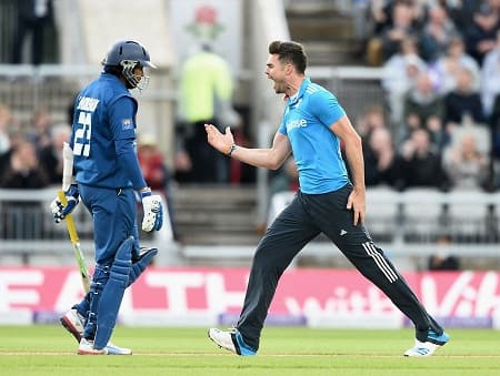5th ODI: Rain abandons England inning against Sri Lanka starts