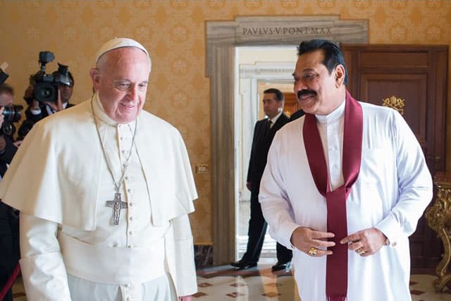 President Rajapaksa meets Pope Francis
