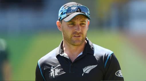 McCullum announces international retirement
