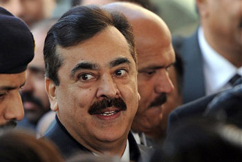 Pakistan PM indicted for contempt ‎