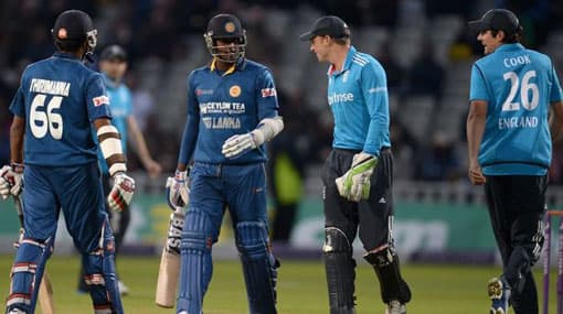 Hundred from Dilshan leads Sri Lanka to 302