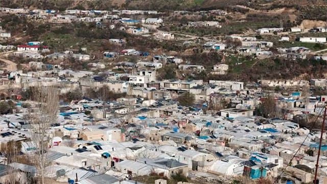 Number of forcibly displaced people dips to 118 million: UN