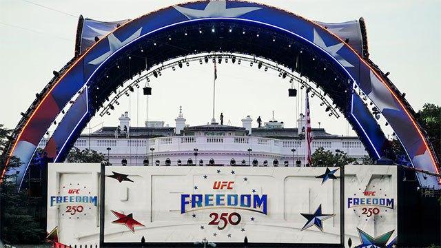 Trump hosts White House cage fights amid war and political scrutiny