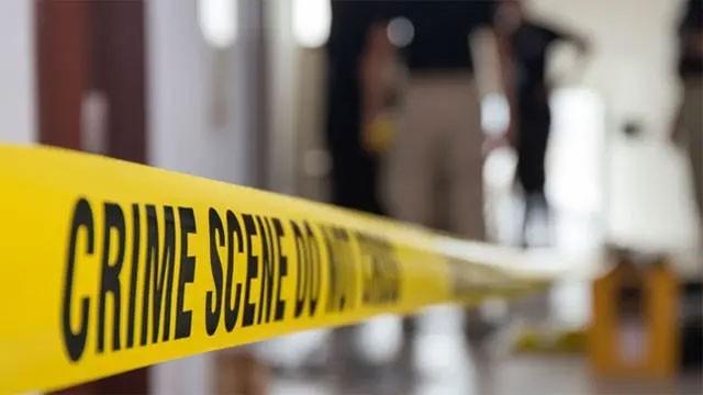 Couple found dead inside clothing store in Bulathsinhala